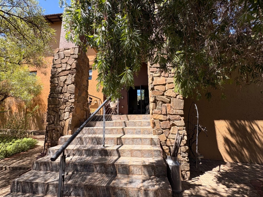 4 Bedroom Property for Sale in Woodland Hills Free State